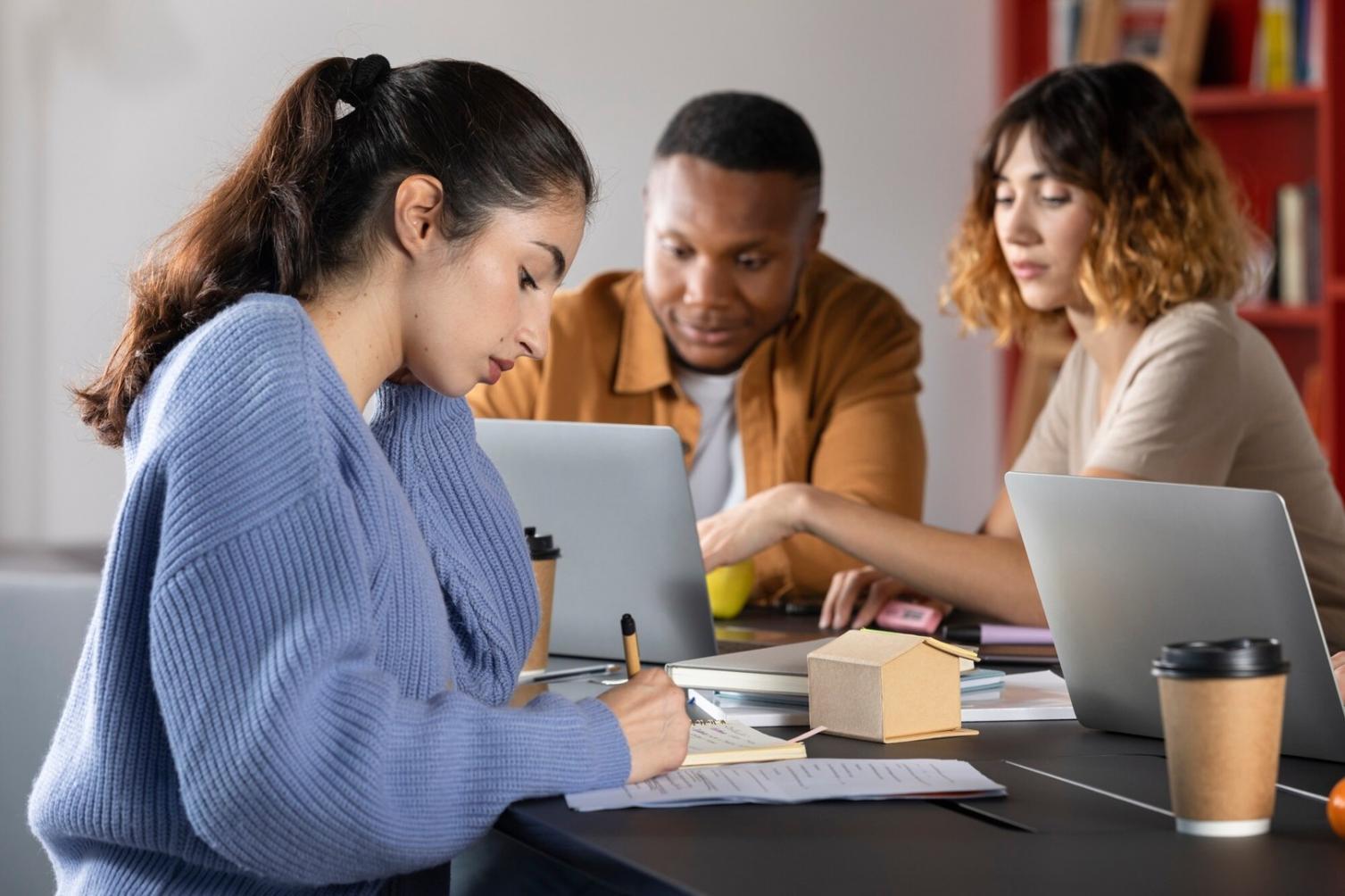 Processus d'apprentissage financier structuré
